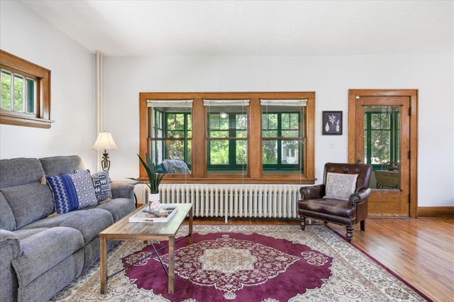 4432 Bryant Avenue S, Minneapolis, MN 55419