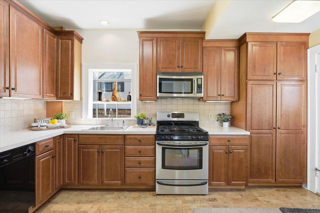 4432 Bryant Avenue S, Minneapolis, MN 55419
