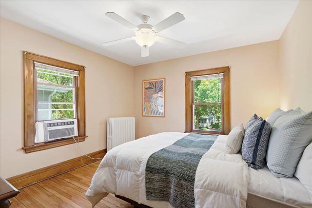 4432 Bryant Avenue S, Minneapolis, MN 55419