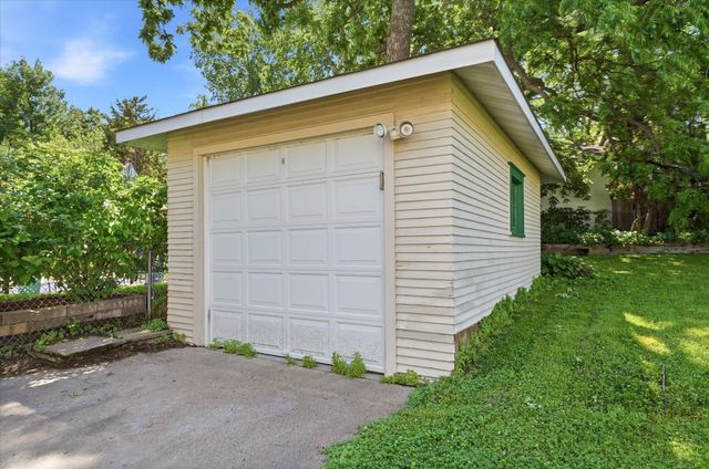 4432 Bryant Avenue S, Minneapolis, MN 55419