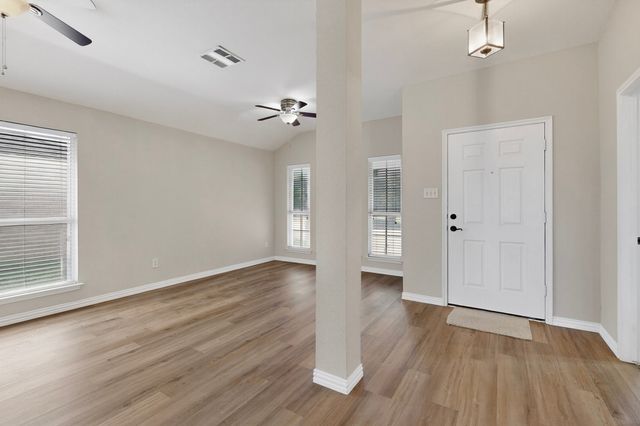 604 Preston Drive, Royse City, TX 75189