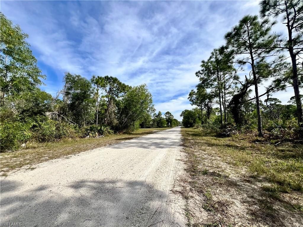 27079 Seeger DR, PUNTA GORDA, FL 33955 — photo 4