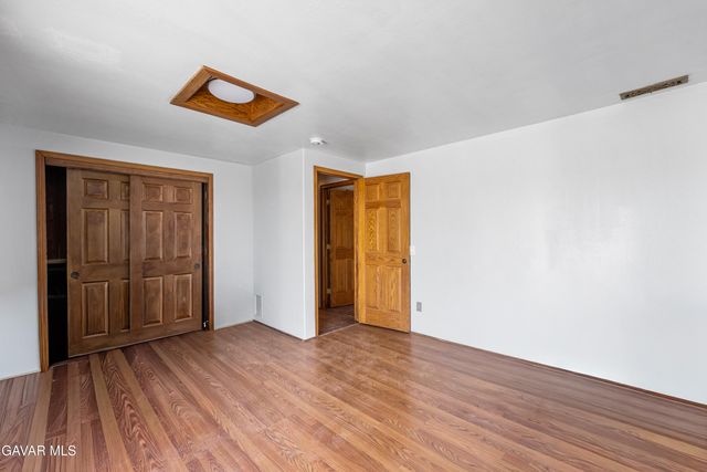 49225 W 45th Street, Lancaster, CA 93536