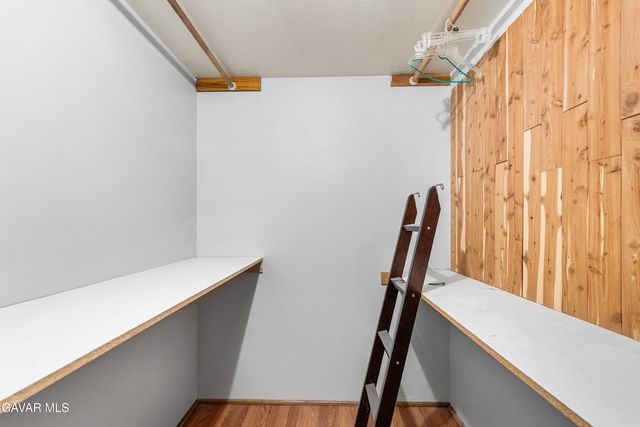 49225 W 45th Street, Lancaster, CA 93536