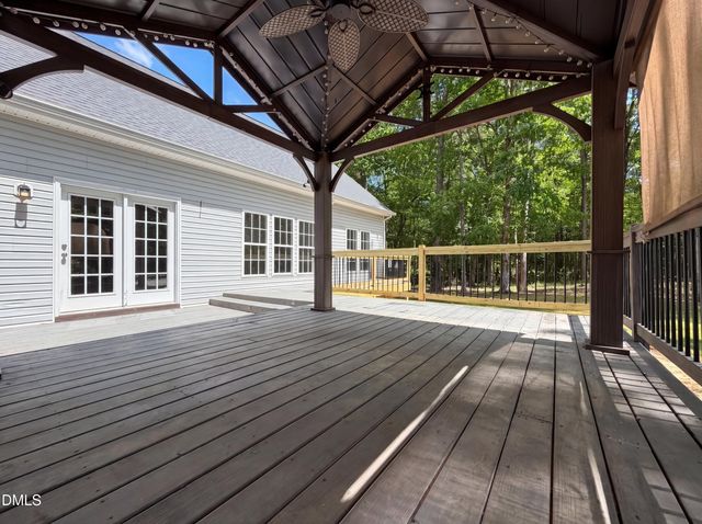 109 Rockrose Avenue, Clayton, NC 27527