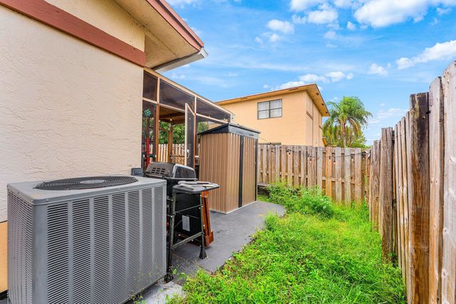 6368 NW 29th Street, Sunrise, FL 33313