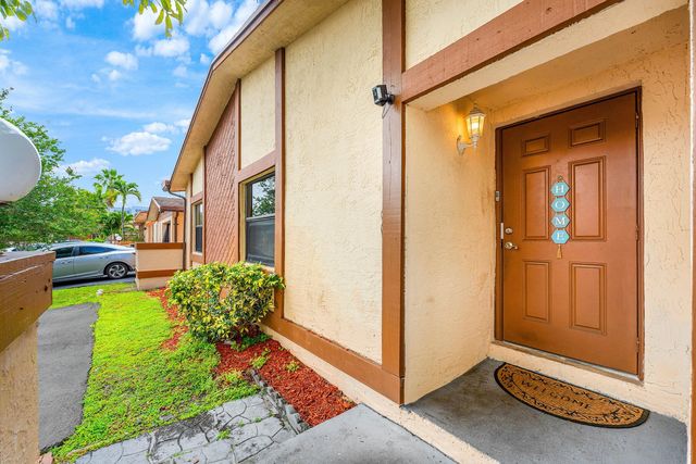 6368 NW 29th Street, Sunrise, FL 33313