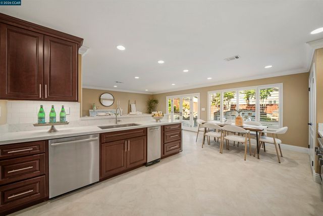 933 Spring Water Street, Danville, CA 94506
