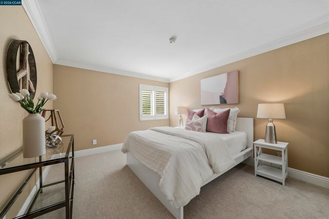 933 Spring Water Street, Danville, CA 94506