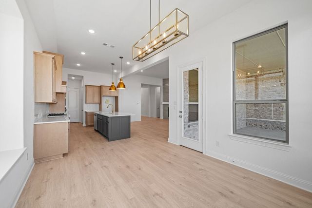 2208 Birch Street, Mansfield, TX 76063