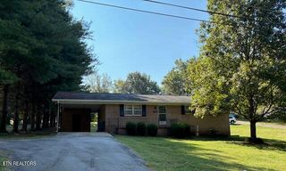 2993 W Old A J Highway Hwy, Strawberry Plains, TN 37871