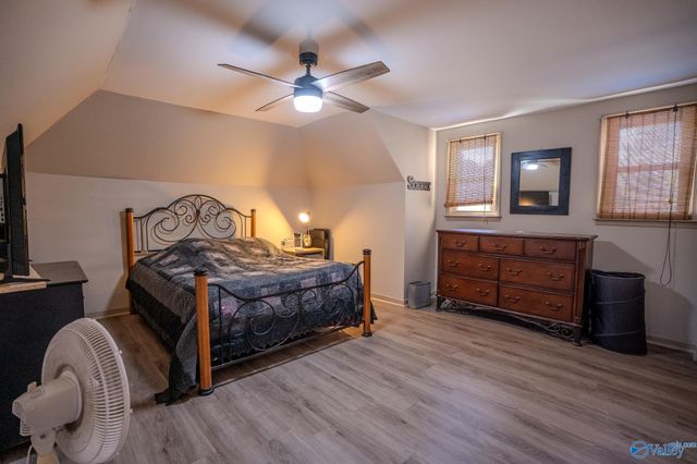 2405 Old Creek Trail SE, Decatur, AL 35603