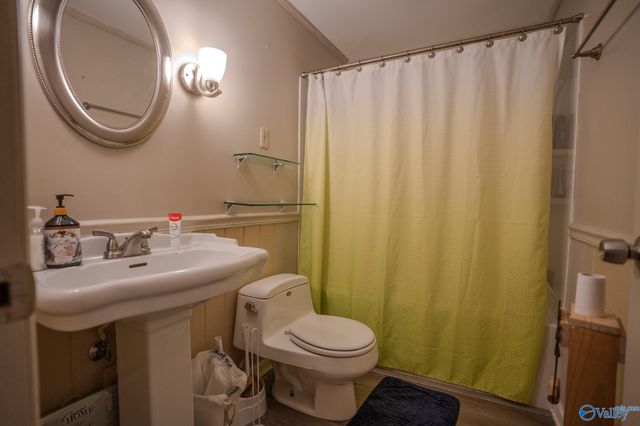 2405 Old Creek Trail SE, Decatur, AL 35603