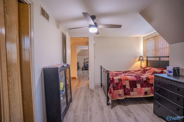 2405 Old Creek Trail SE, Decatur, AL 35603