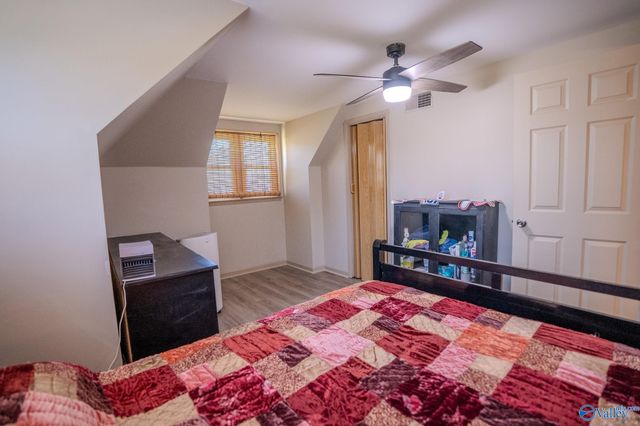 2405 Old Creek Trail SE, Decatur, AL 35603