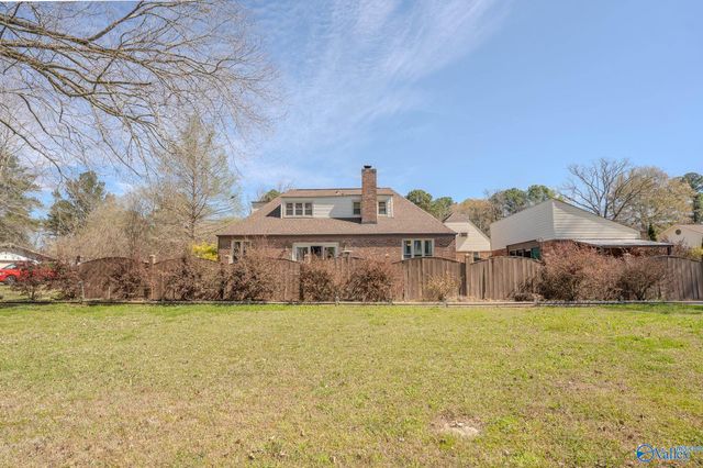 2405 Old Creek Trail SE, Decatur, AL 35603