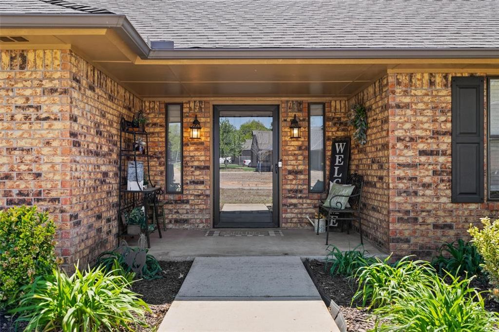3904 Northwich Drive, Norman, OK 73072