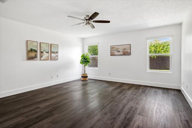 4611 Willow Way Drive, Mckinney, TX 75070