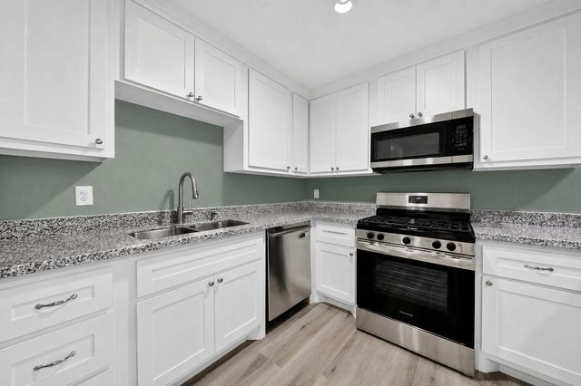 5955 Bellfort Street, Houston, TX 77033