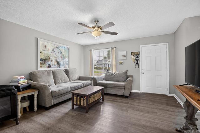 3220 Homer Adkins Boulevard, Jacksonville, AR 72076