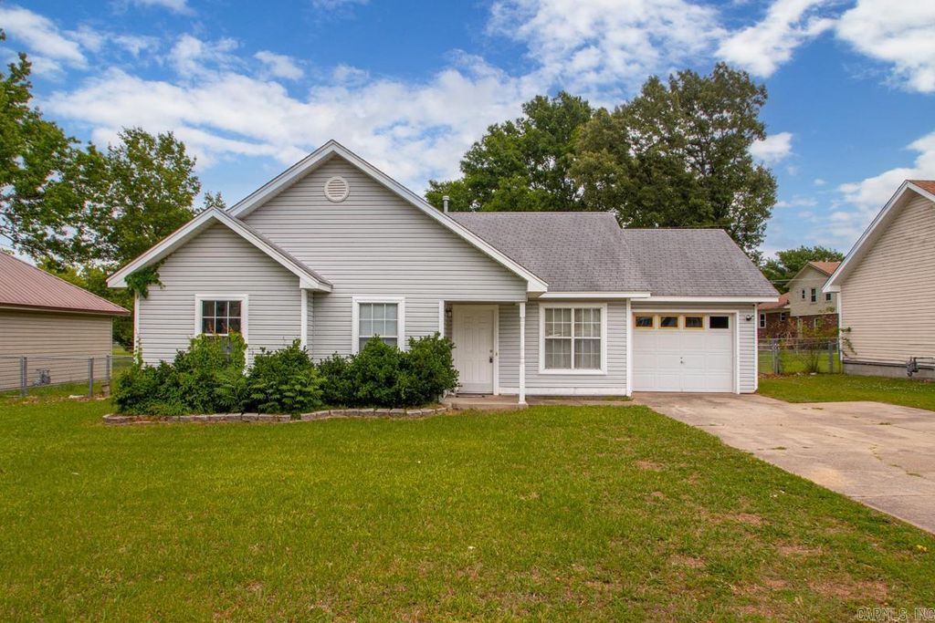 3220 Homer Adkins Boulevard, Jacksonville, AR 72076