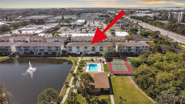 8229 EAGLES PARK DRIVE N, St Petersburg, FL 33709