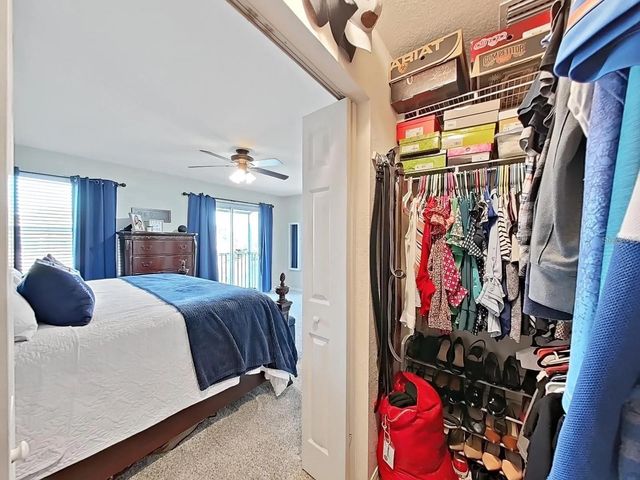 8229 EAGLES PARK DRIVE N, St Petersburg, FL 33709