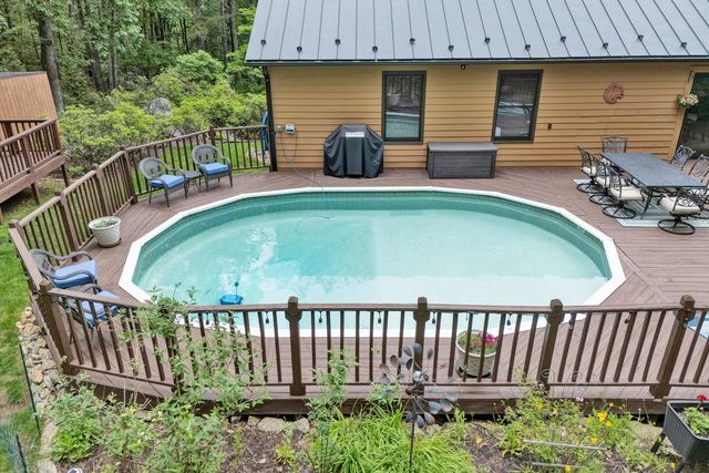 25 Timbers CIR, Hardy, VA 24101