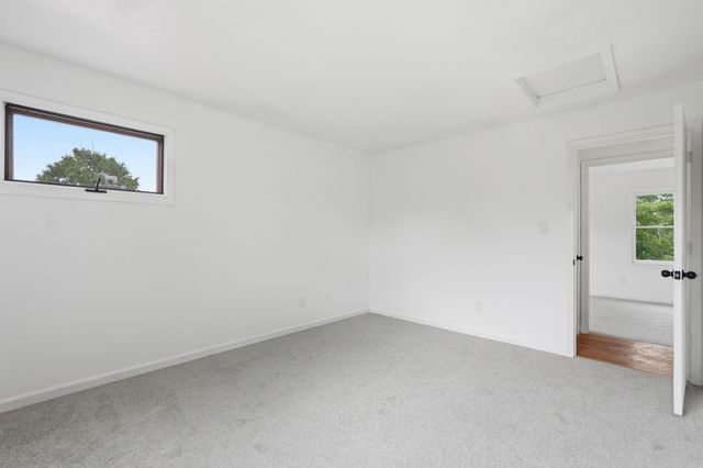 10414 SKYLINE AVE, Midland, VA 22728