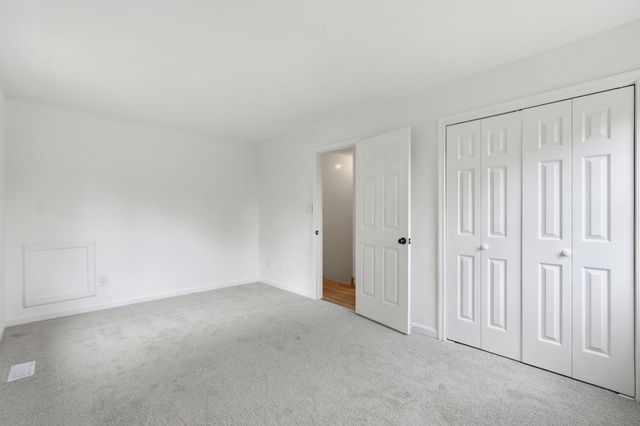 10414 SKYLINE AVE, Midland, VA 22728