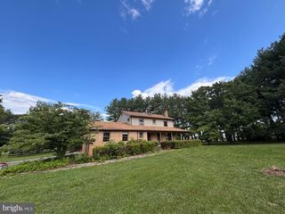10414 SKYLINE AVE, Midland, VA 22728
