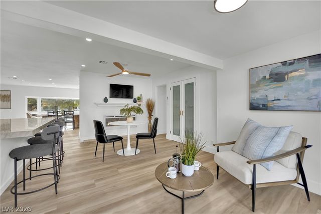 502 Park Way, Las Vegas, NV 89106