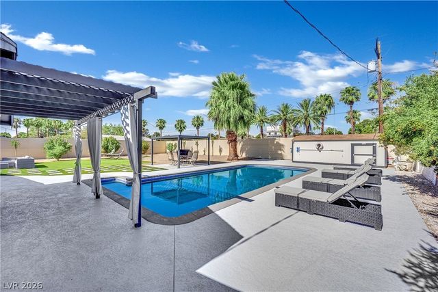 502 Park Way, Las Vegas, NV 89106