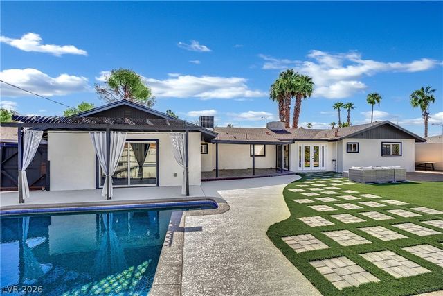 502 Park Way, Las Vegas, NV 89106