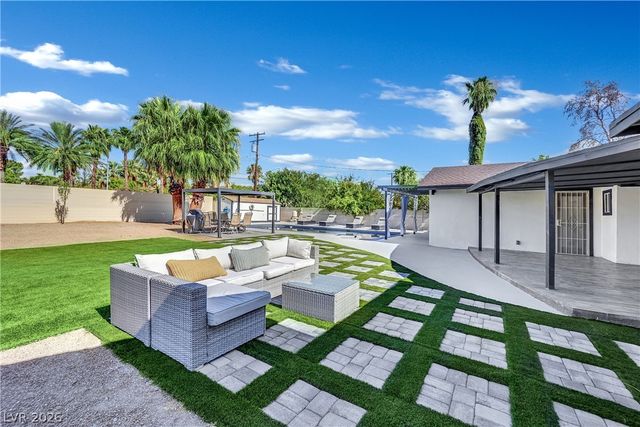 502 Park Way, Las Vegas, NV 89106