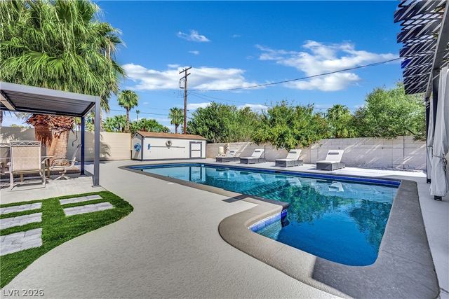 502 Park Way, Las Vegas, NV 89106