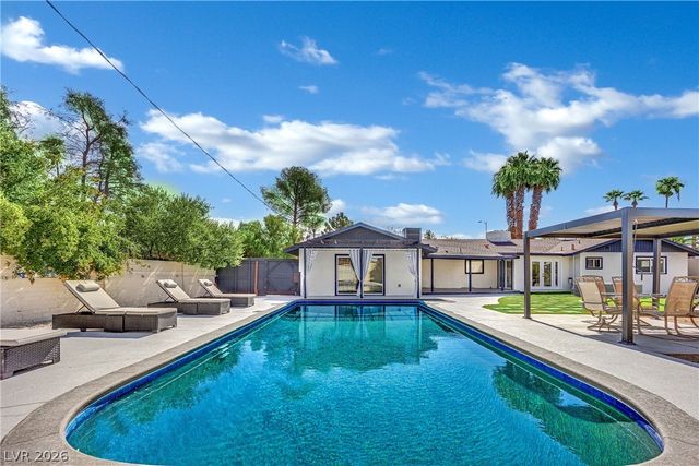 502 Park Way, Las Vegas, NV 89106