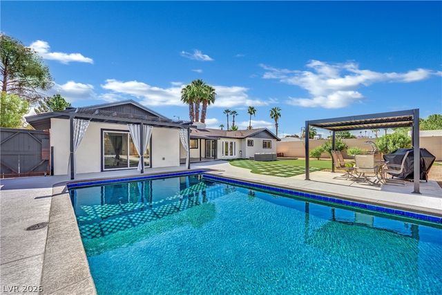 502 Park Way, Las Vegas, NV 89106