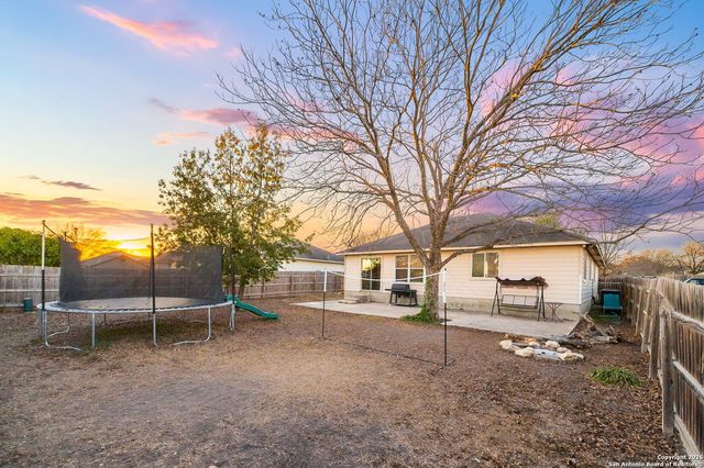 60 3rd, Converse, TX 78109