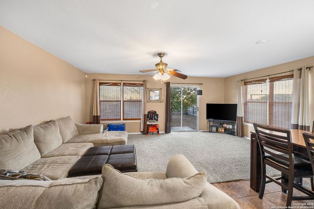 60 3rd, Converse, TX 78109