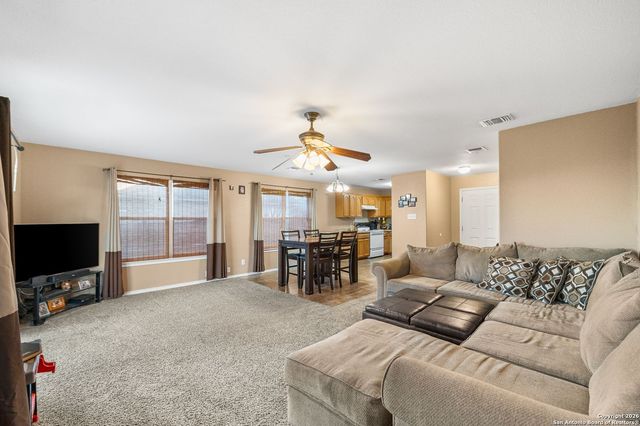 60 3rd, Converse, TX 78109