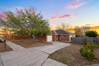 60 3rd, Converse, TX 78109