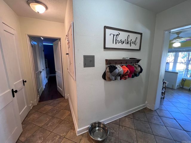 1405 Hickory Ave, Mena, AR 71953