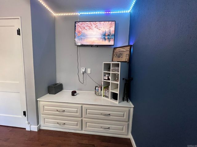 1405 Hickory Ave, Mena, AR 71953