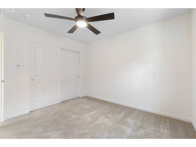 3468 Se SILVER FOX Ave, Hillsboro, OR 97123