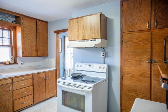 129 Wisconsin Street, Mauston, WI 53948