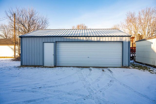 129 Wisconsin Street, Mauston, WI 53948