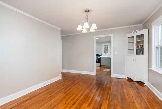 404 F ST, Staunton, VA 24401