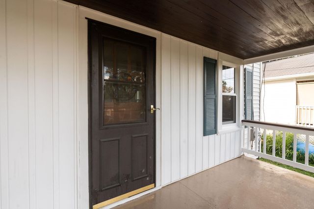 404 F ST, Staunton, VA 24401
