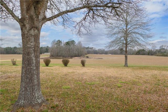 135 BIG LAKE Road, Pineville, LA 71360